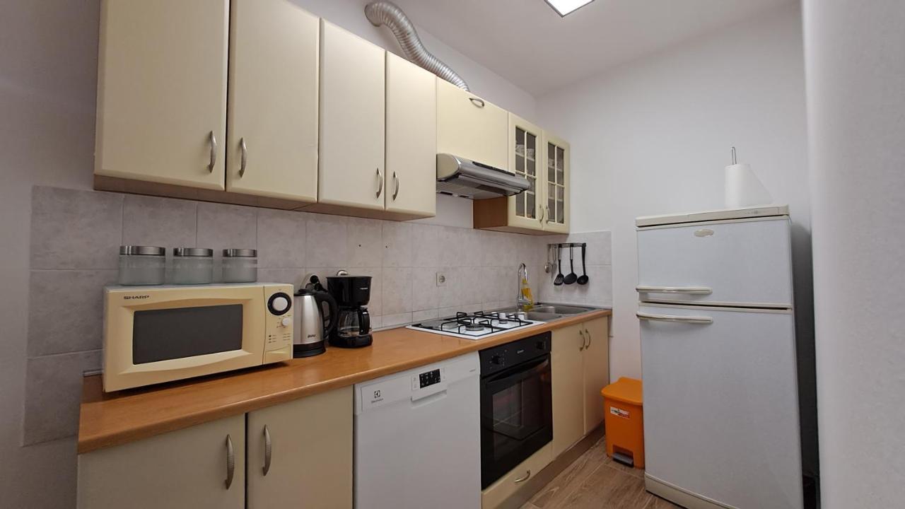 Greenline Pula Apartment Екстериор снимка