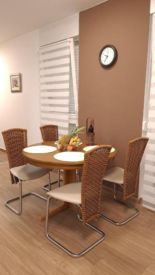 Greenline Pula Apartment Екстериор снимка