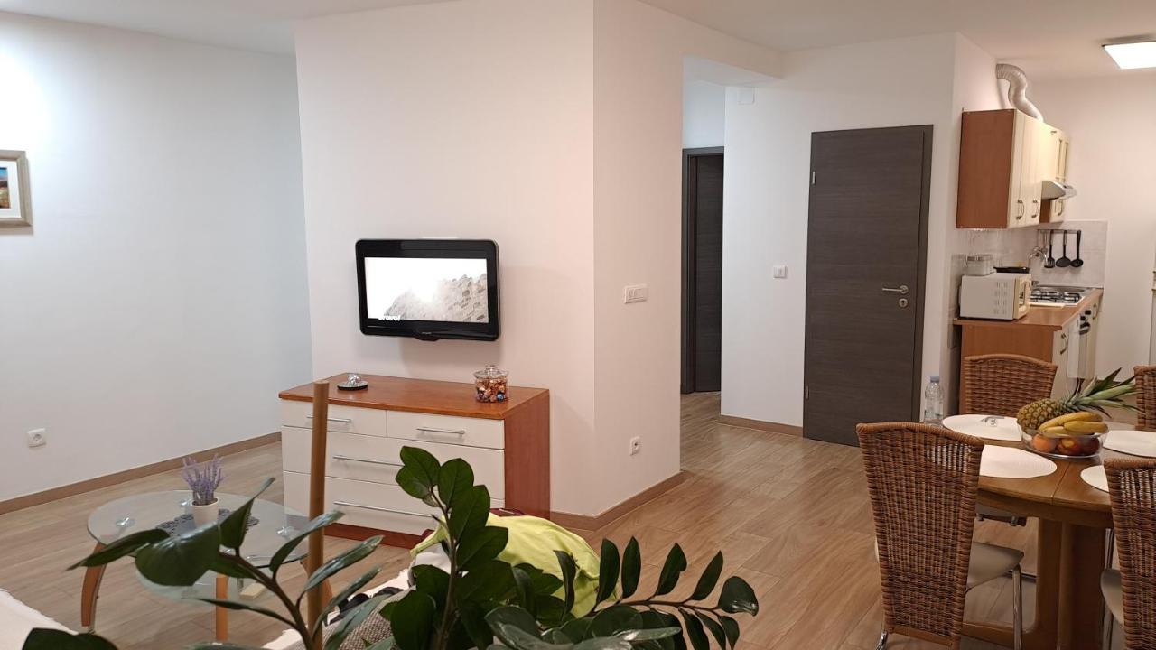 Greenline Pula Apartment Екстериор снимка
